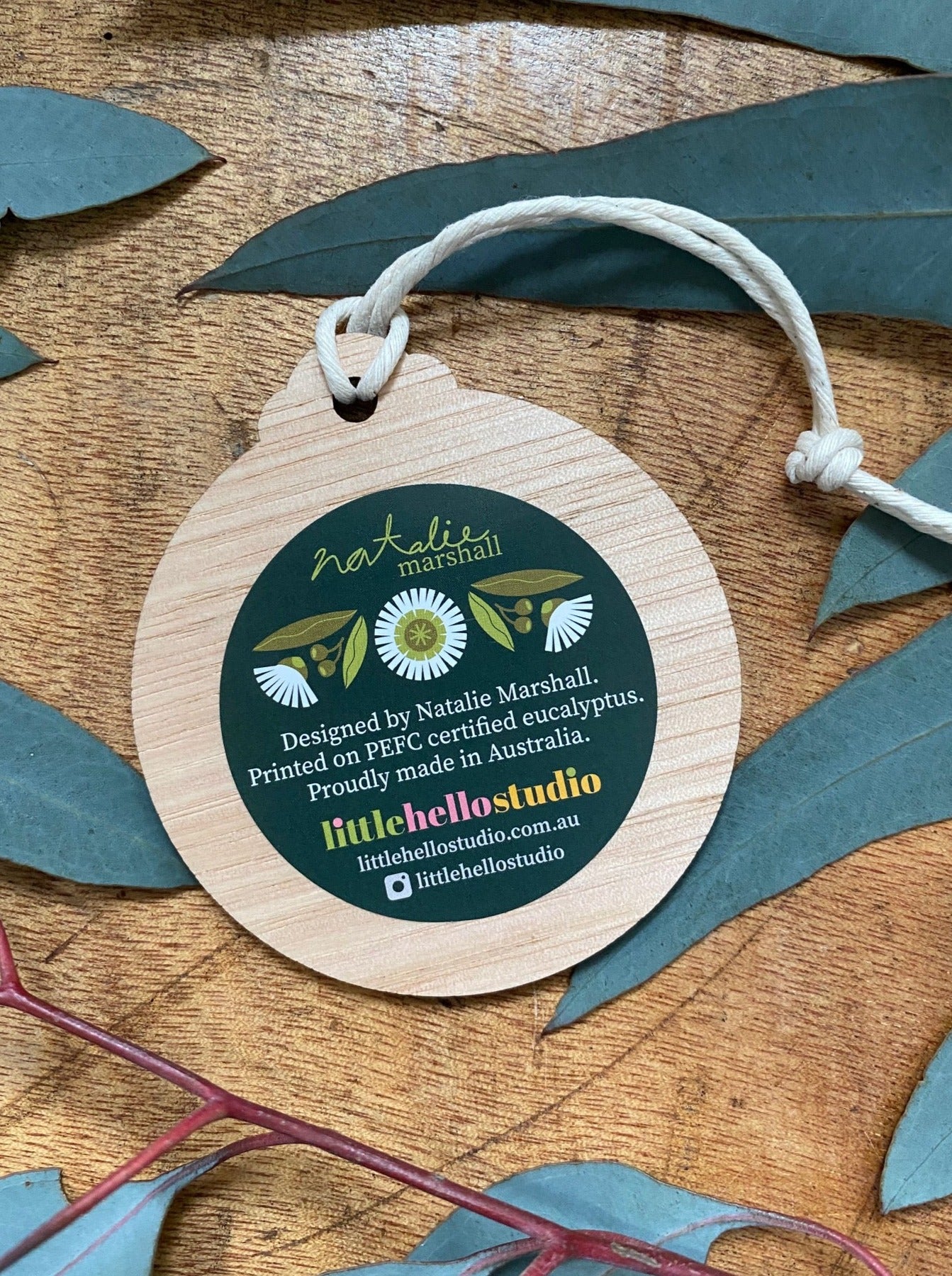 Pink Flowering Gum Round Decoration