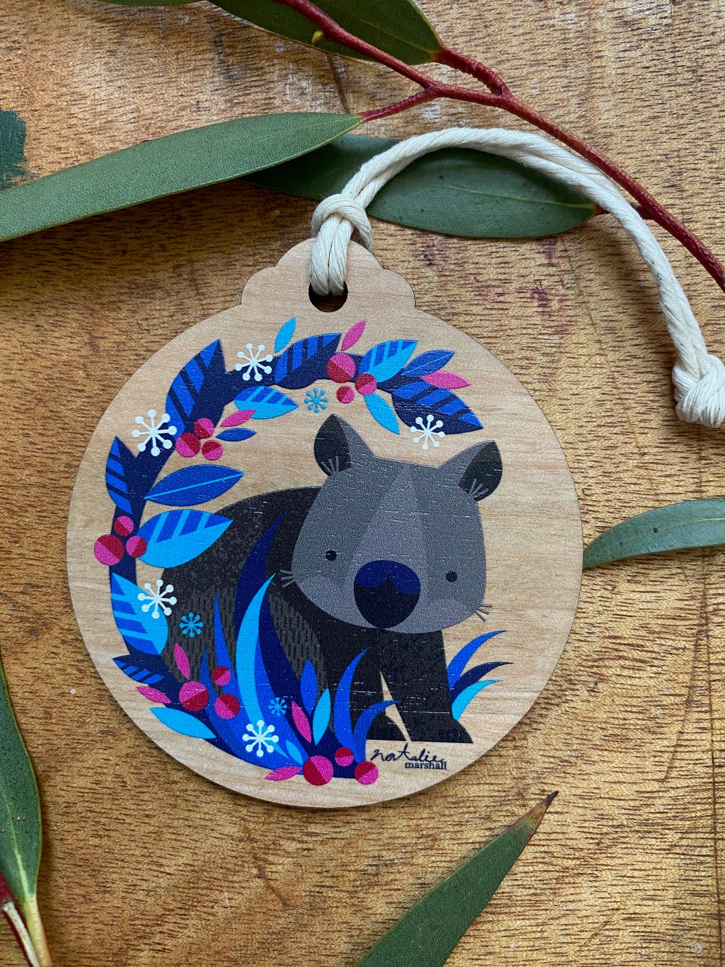 Midnight Wombat Round Decoration