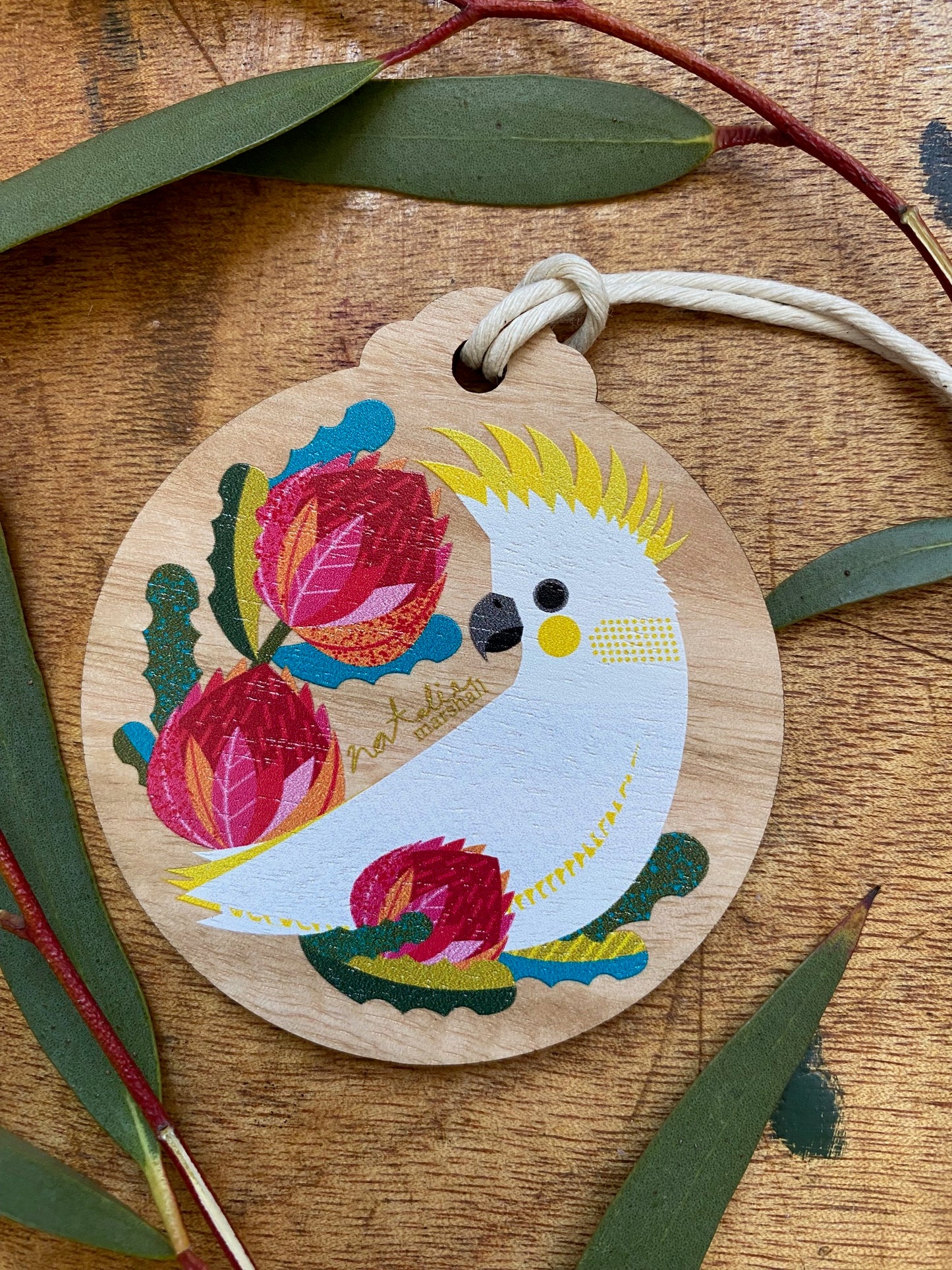 Sulphur-Crested Cockatoo Round Decoration