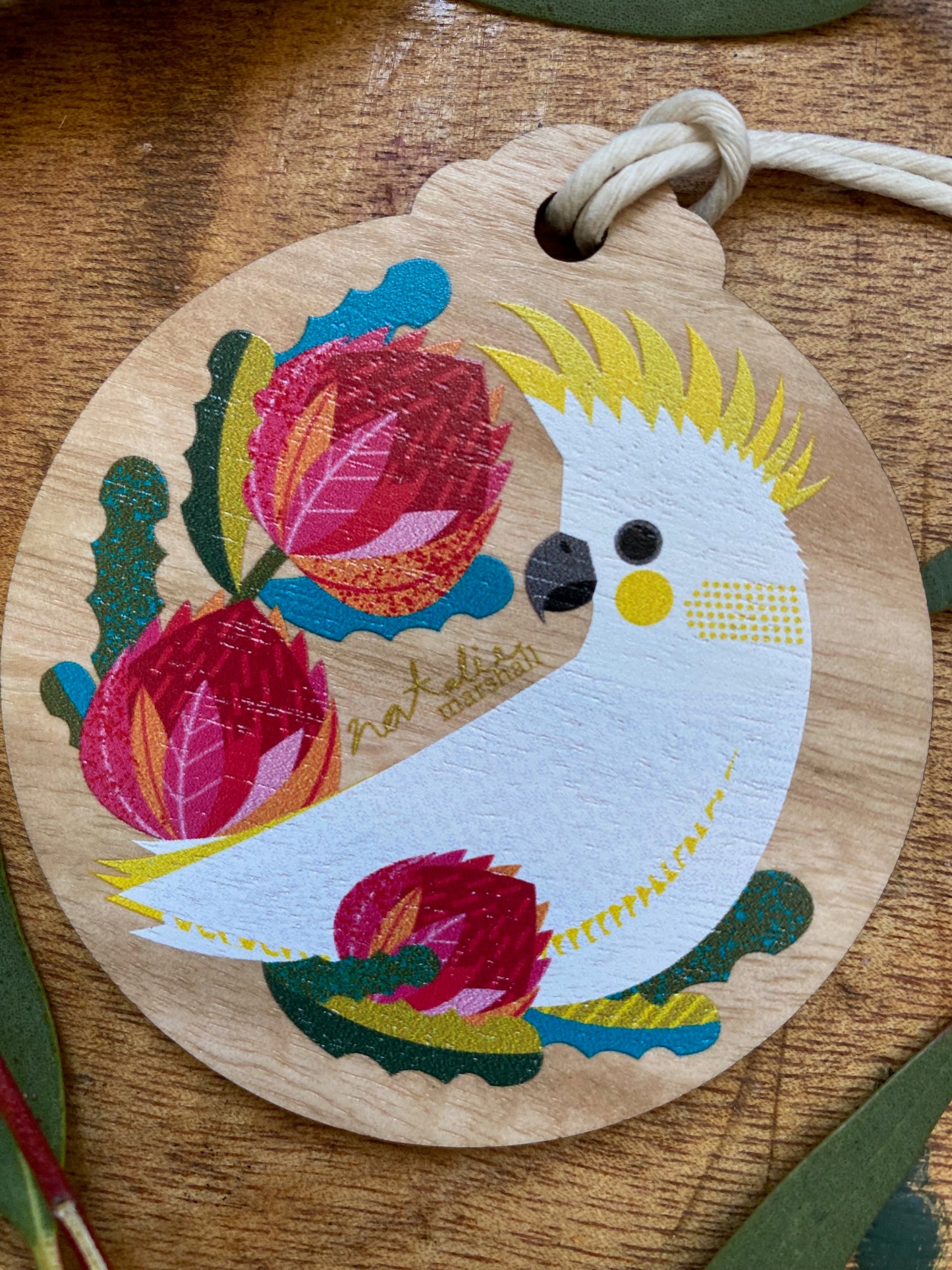 Sulphur-Crested Cockatoo Round Decoration