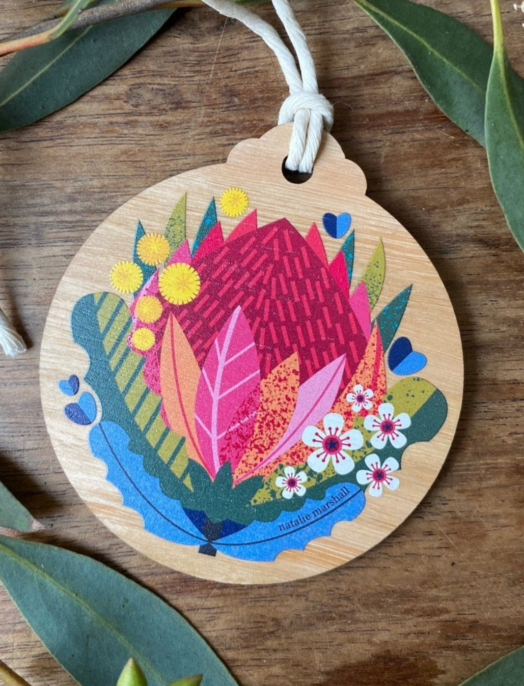 Native Bunch Round Decoration