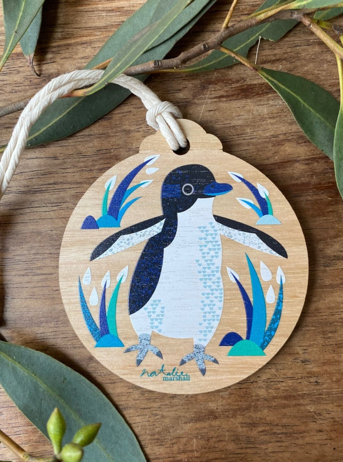 Little Penguin Round Decoration